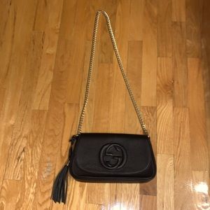 Faux Gucci Leather Crossbody Bag With Tassel and Gold Chain